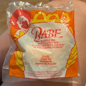 Babe the little pig McDonalds toy 1995